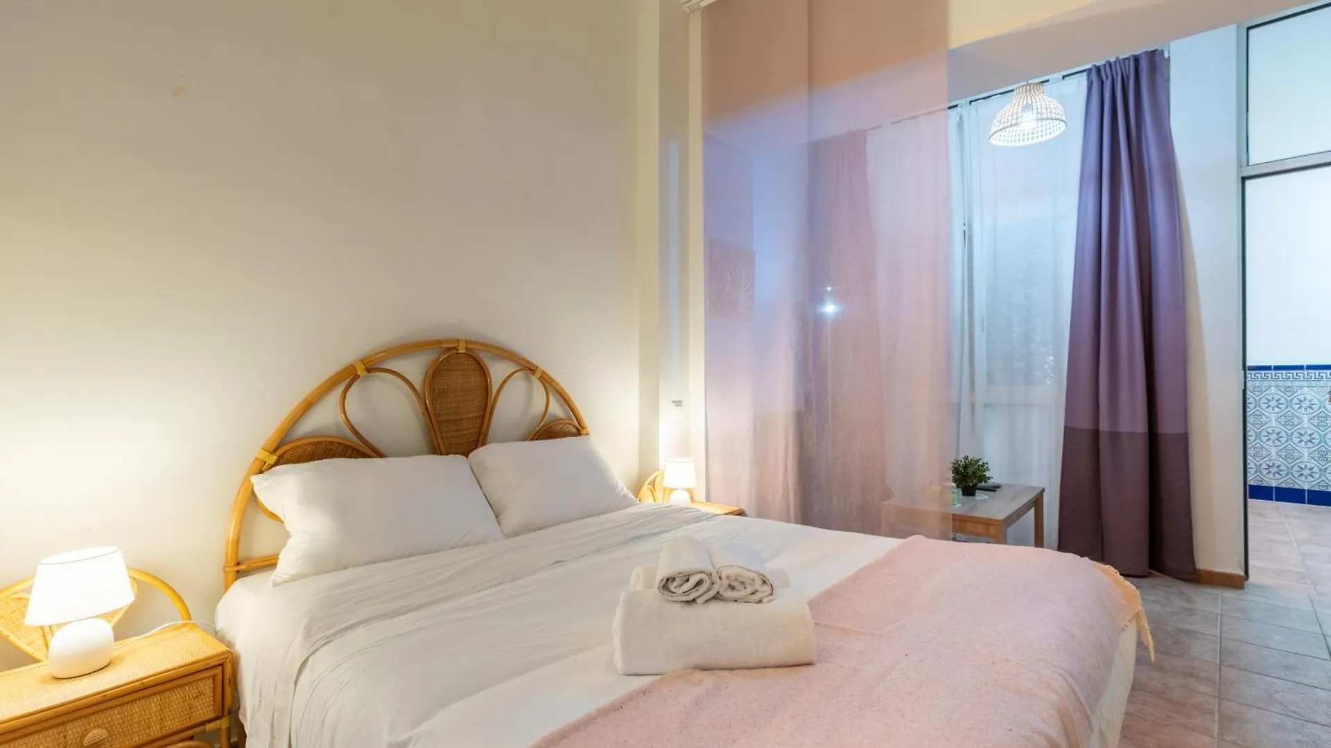 Estudio Ideal Para Parejas En Triana! Sevilla España